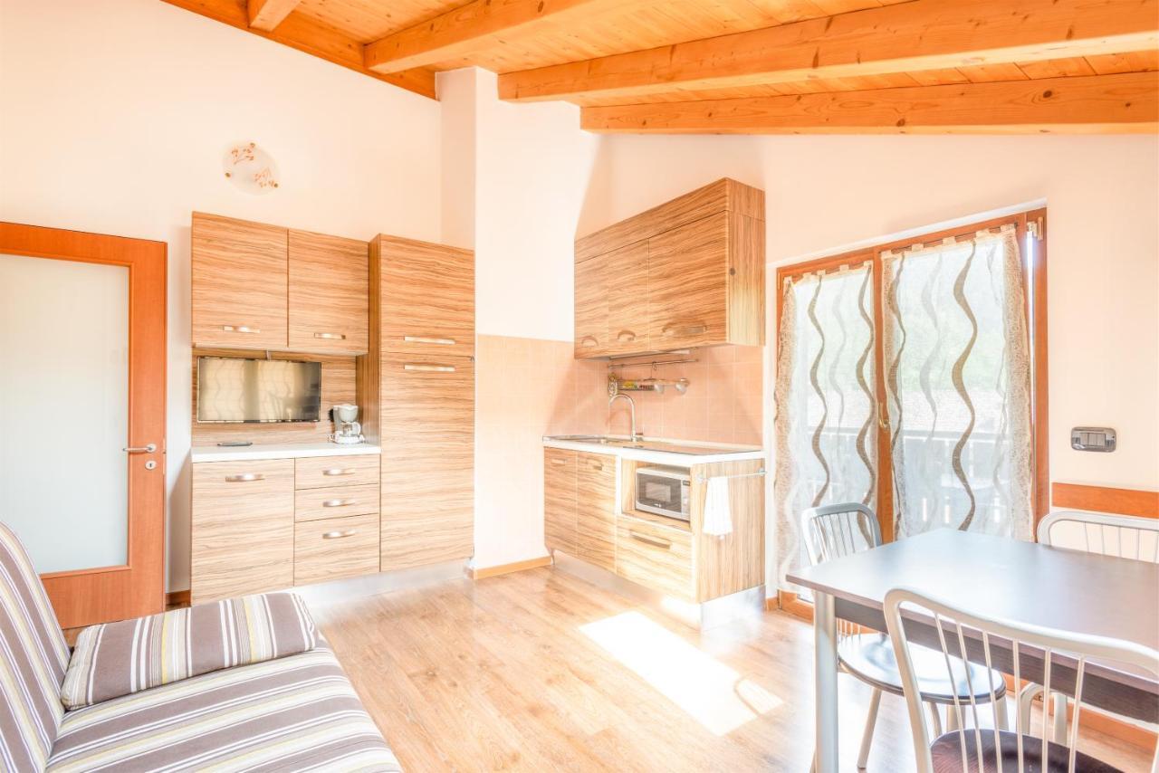Residence Toli Pieve Di Ledro Exterior foto
