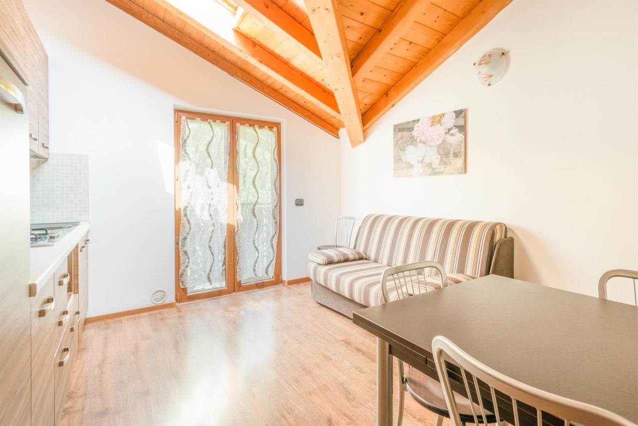 Residence Toli Pieve Di Ledro Exterior foto